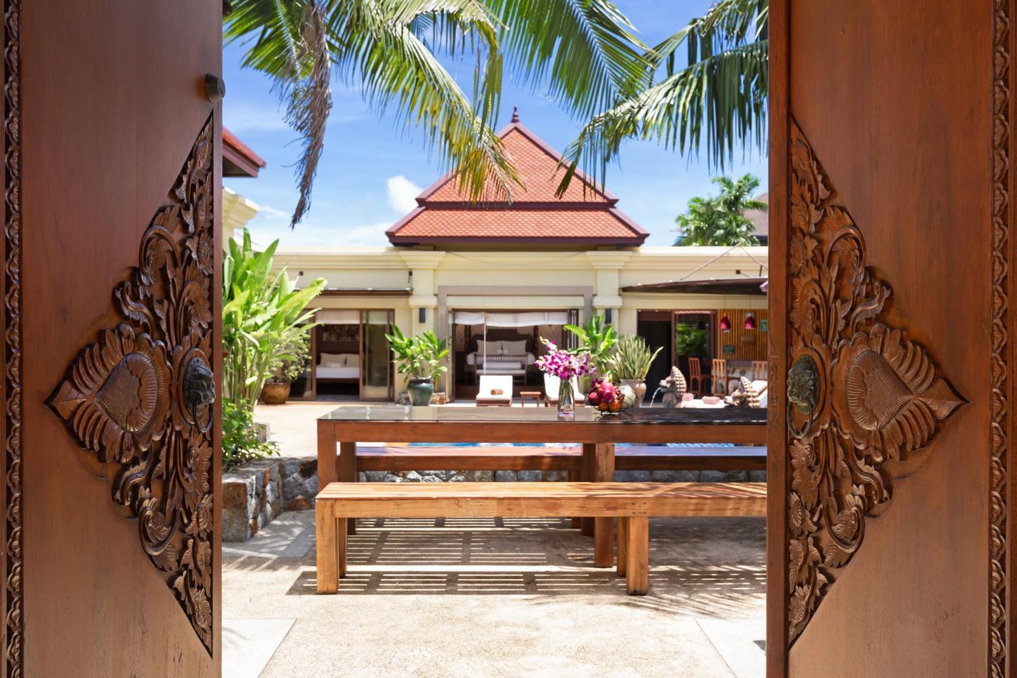 Rawai Extraordinary Courtyard 6Br Pool Villa Sri Suri, Naiharn מראה חיצוני תמונה